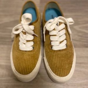 SeaVees Corduroy Platform Sneakers SO CUTE